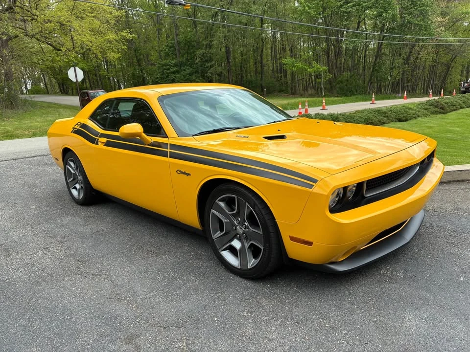 2012 Dodge Challenger 3rd Gen - Image 3 of 8