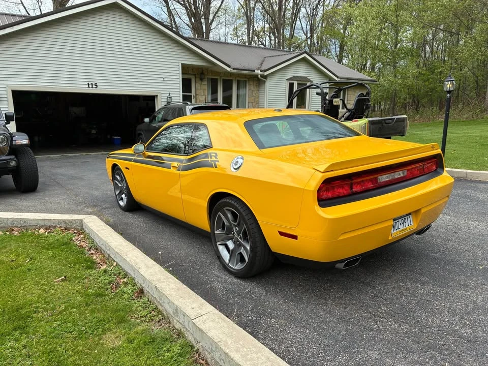 2012 Dodge Challenger 3rd Gen - Image 4 of 8