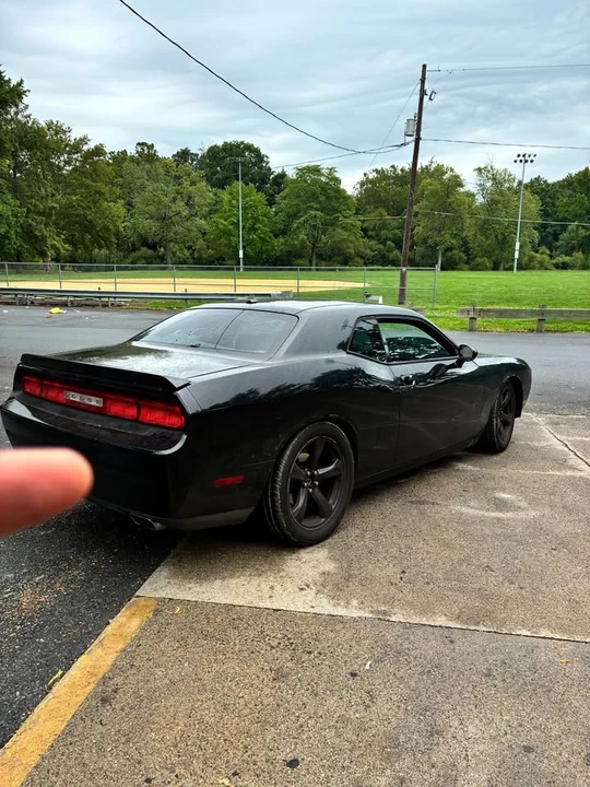2012 Dodge Challenger 3rd Gen - Image 5 of 8