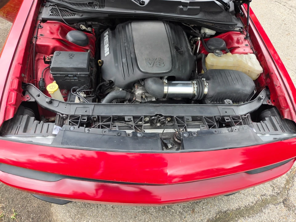 2012 Dodge Challenger 3rd Gen - Image 16 of 23