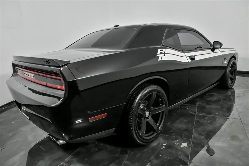 2012 Dodge Challenger 3rd Gen - Image 10 of 12