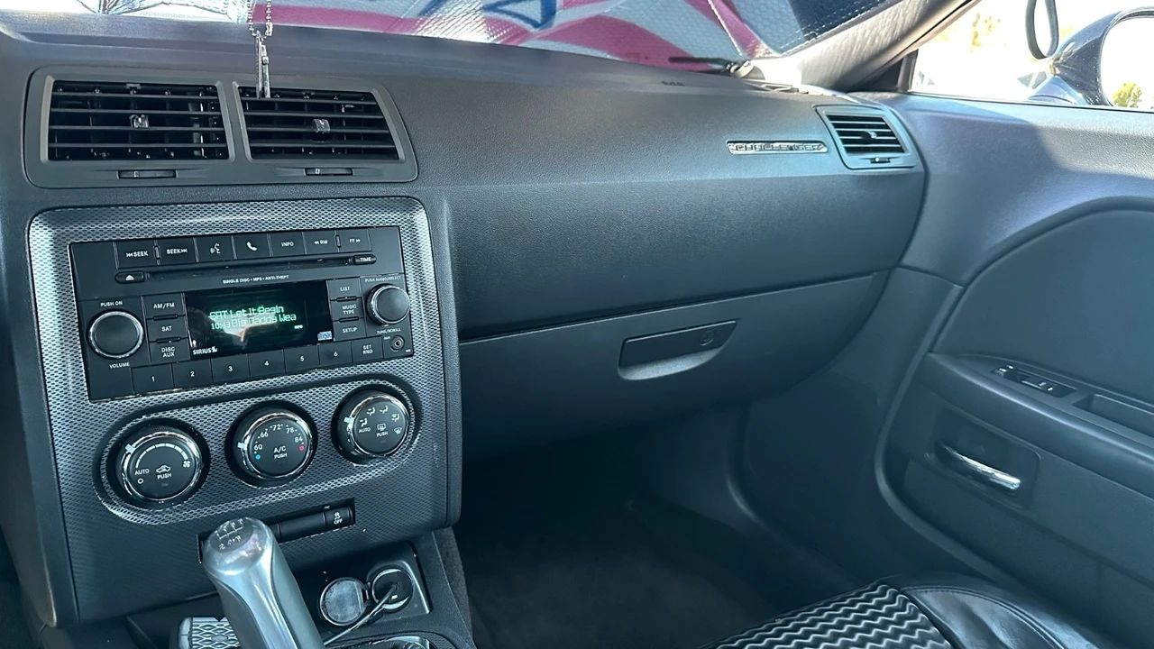 2012 Dodge Challenger 3rd Gen - Image 28 of 31