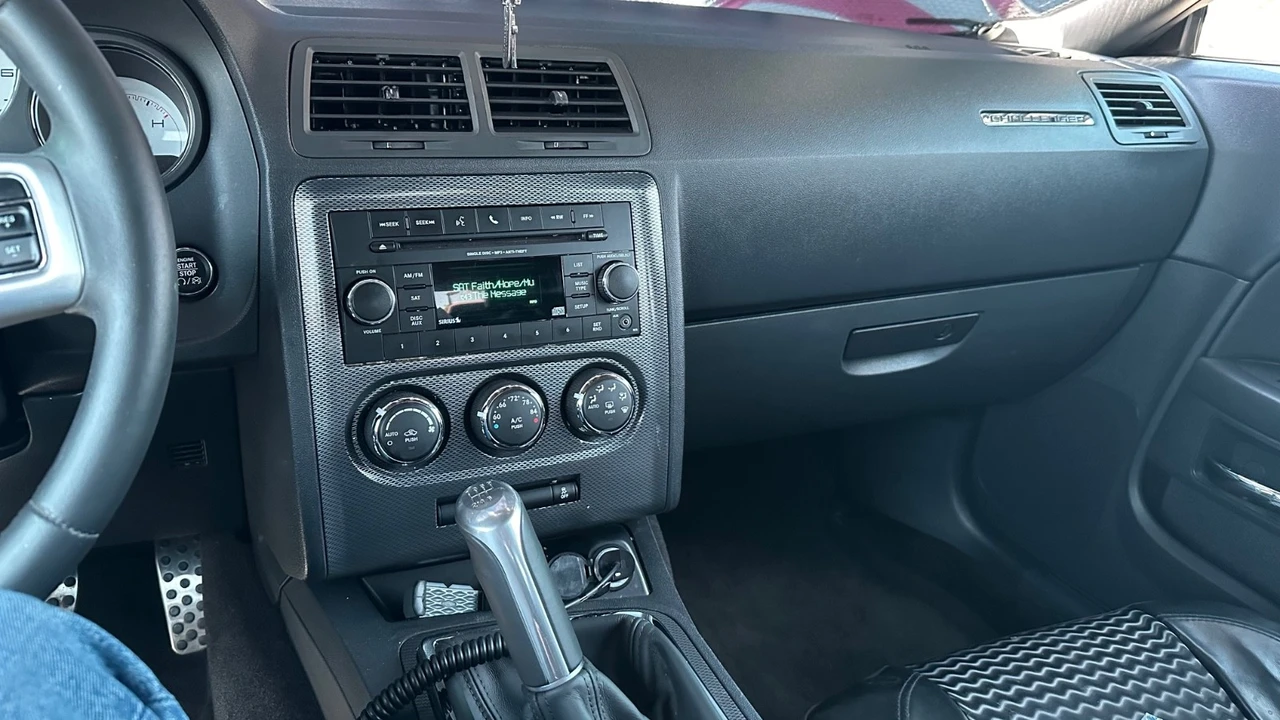 2012 Dodge Challenger 3rd Gen - Image 29 of 31