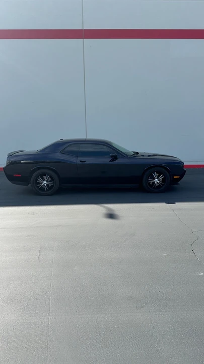 2012 Dodge Challenger 3rd Gen - Image 14 of 31