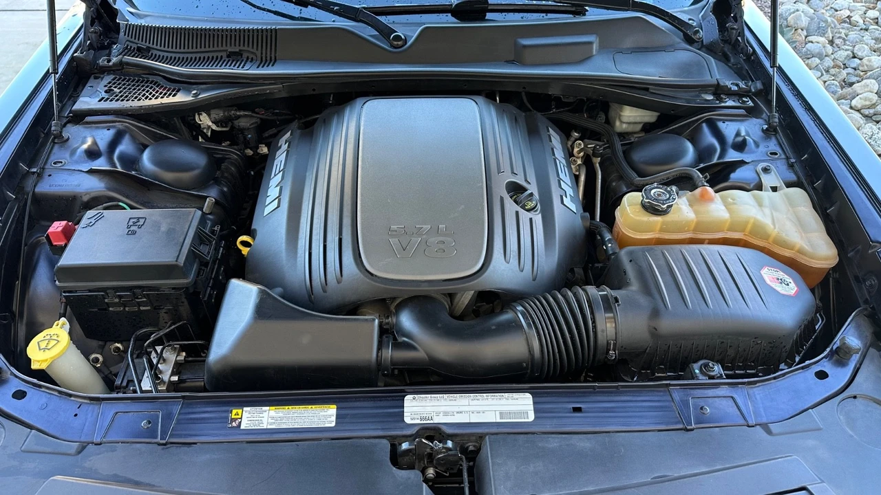 2012 Dodge Challenger 3rd Gen - Image 30 of 30