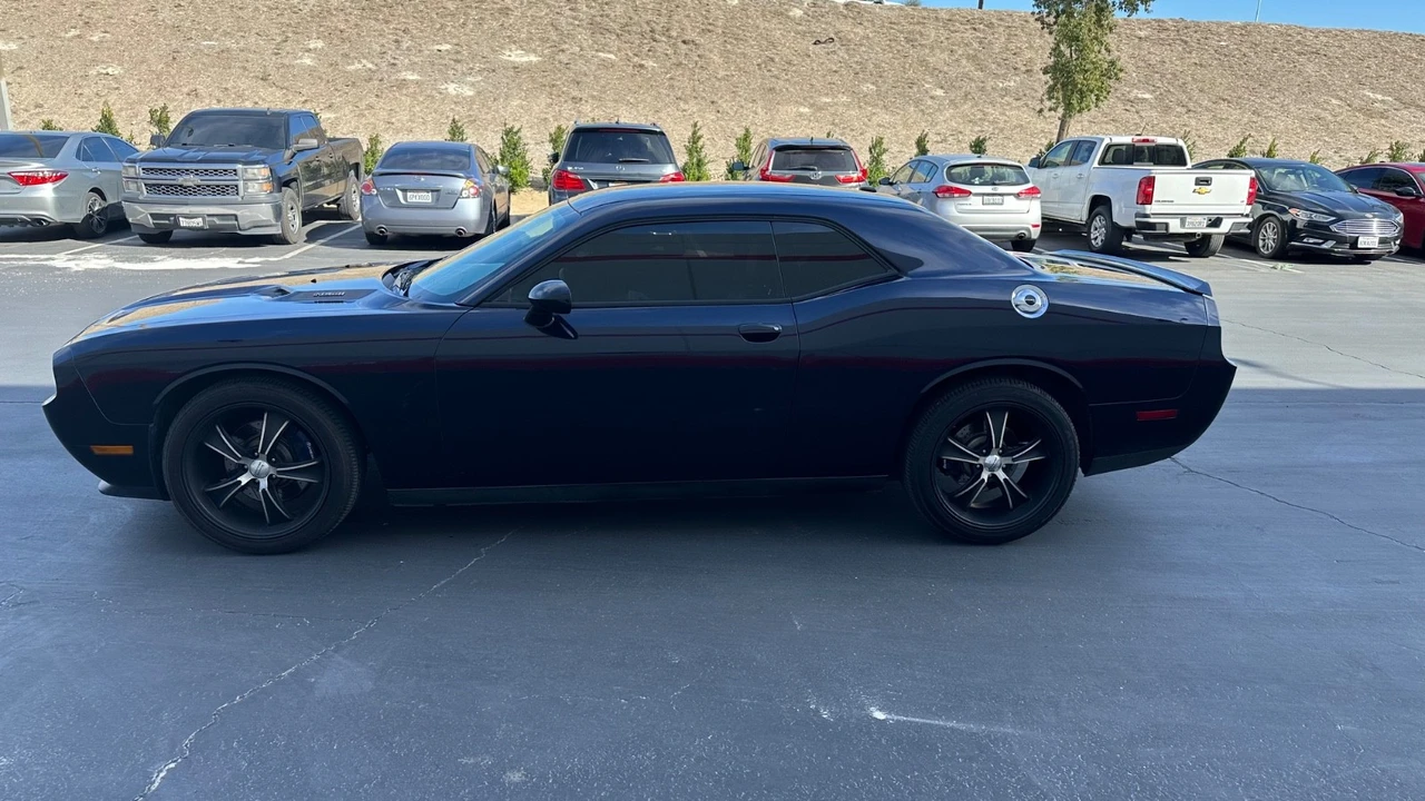 2012 Dodge Challenger 3rd Gen - Image 8 of 31