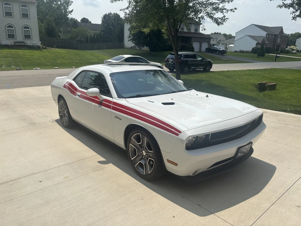 2012 Dodge Challenger 3rd Gen - Image 3 of 22