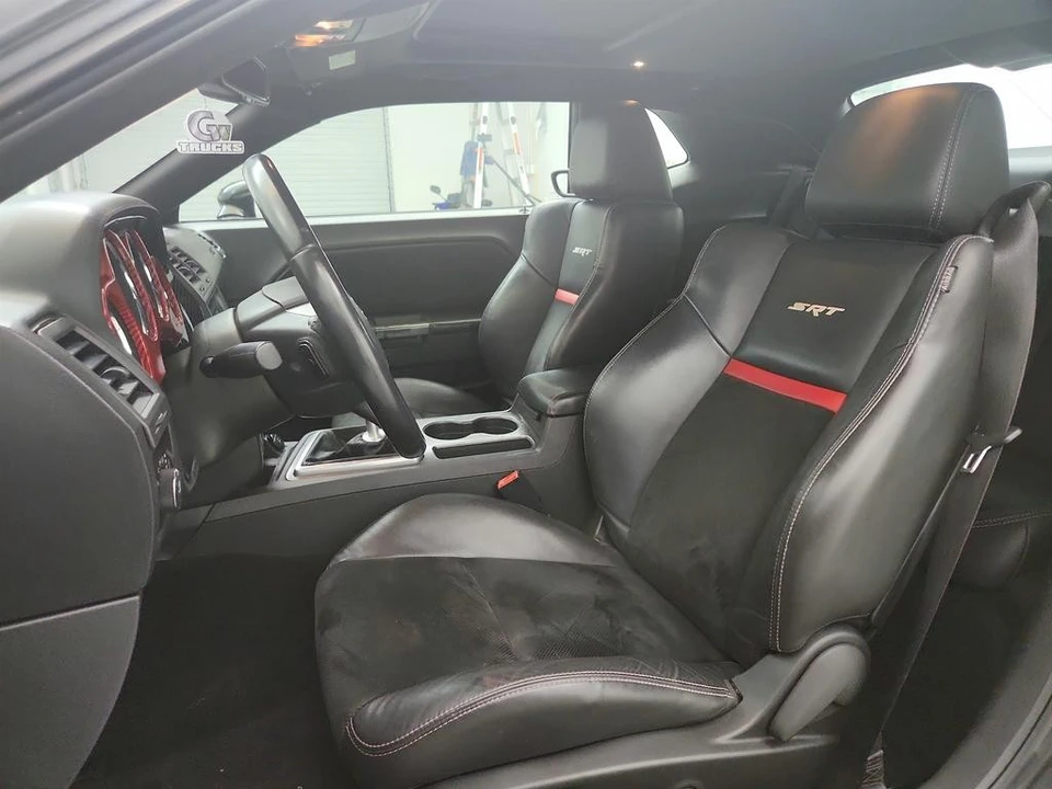 2012 Dodge Challenger 3rd Gen - Image 19 of 31