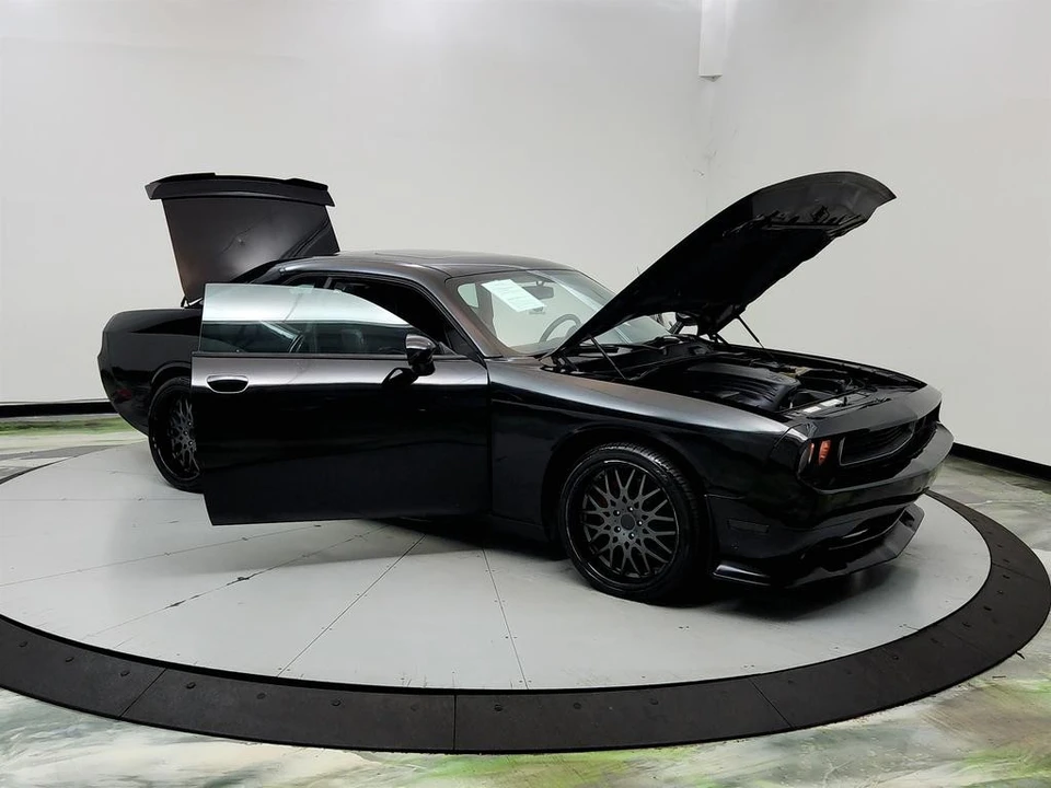 2012 Dodge Challenger 3rd Gen - Image 9 of 31