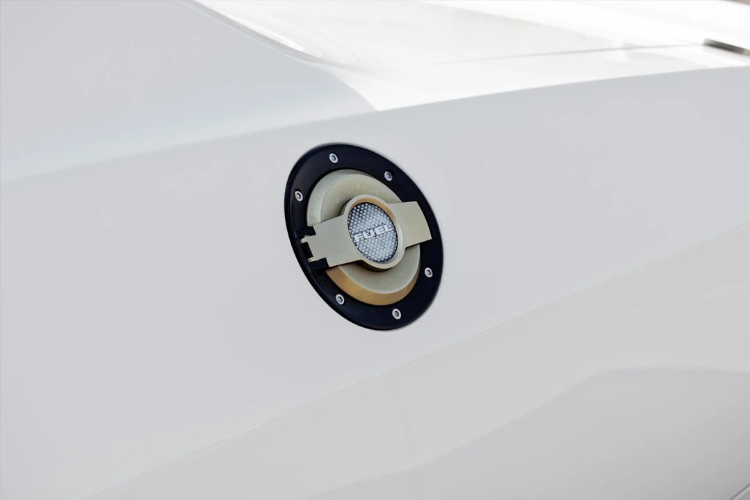 2012 Dodge Challenger 3rd Gen - Image 15 of 31