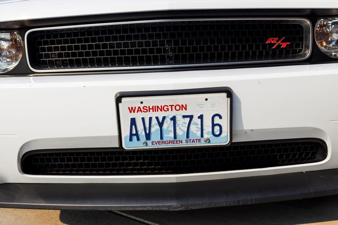 2012 Dodge Challenger 3rd Gen - Image 10 of 31