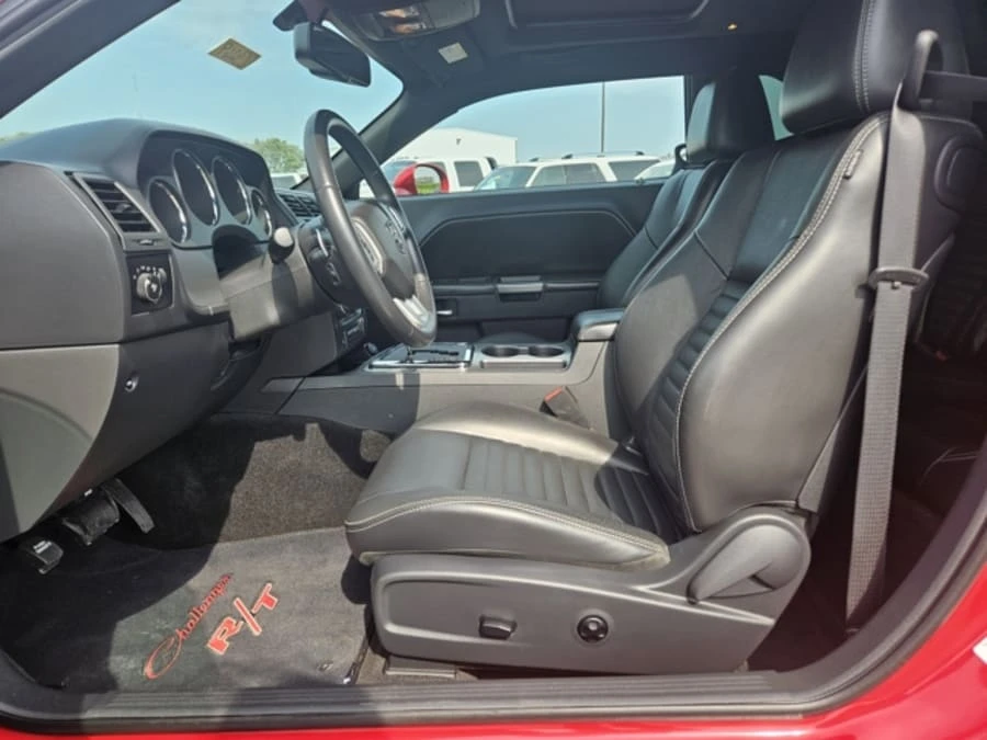 2012 Dodge Challenger 3rd Gen - Image 7 of 17