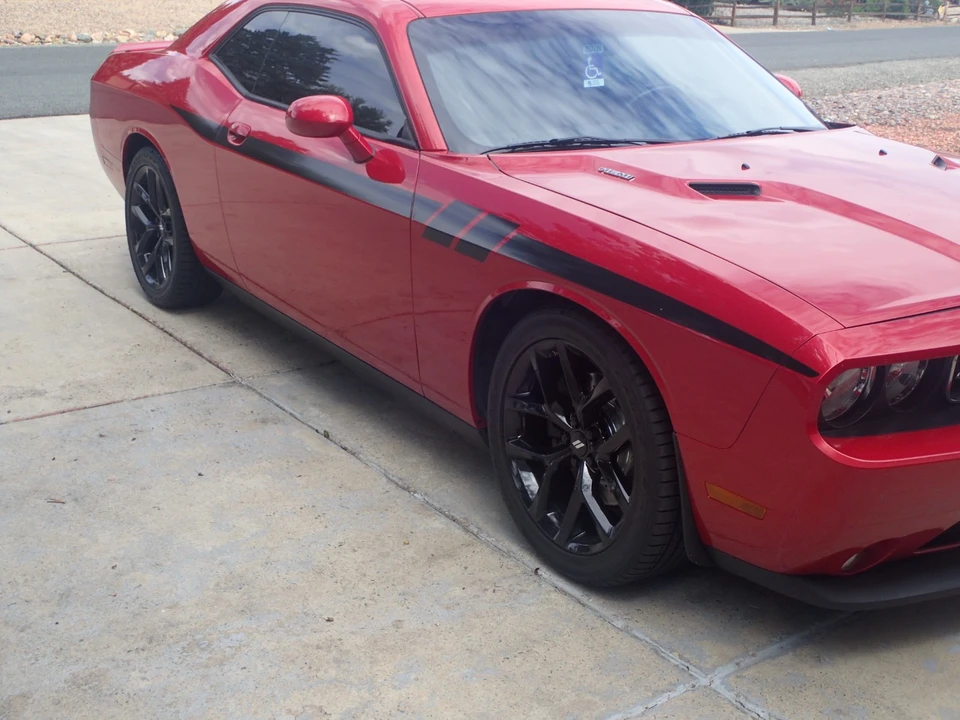 2012 Dodge Challenger 3rd Gen - Image 4 of 12