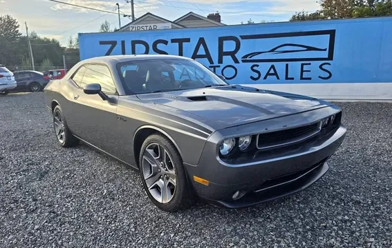 2012 Dodge Challenger R/T 2dr Coupe