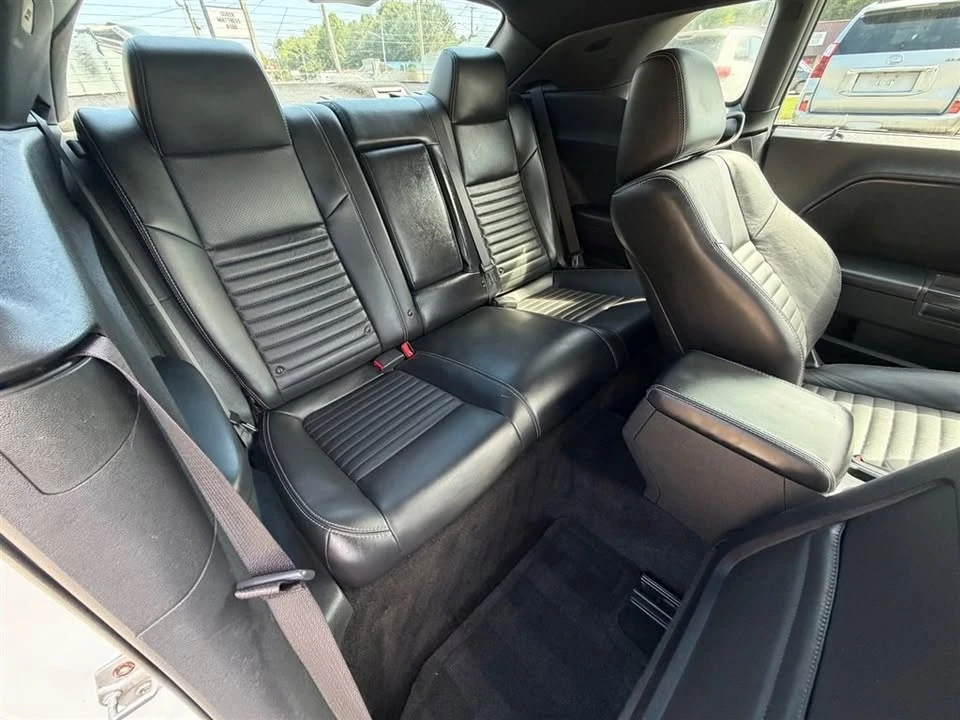2012 Dodge Challenger 3rd Gen - Image 14 of 20