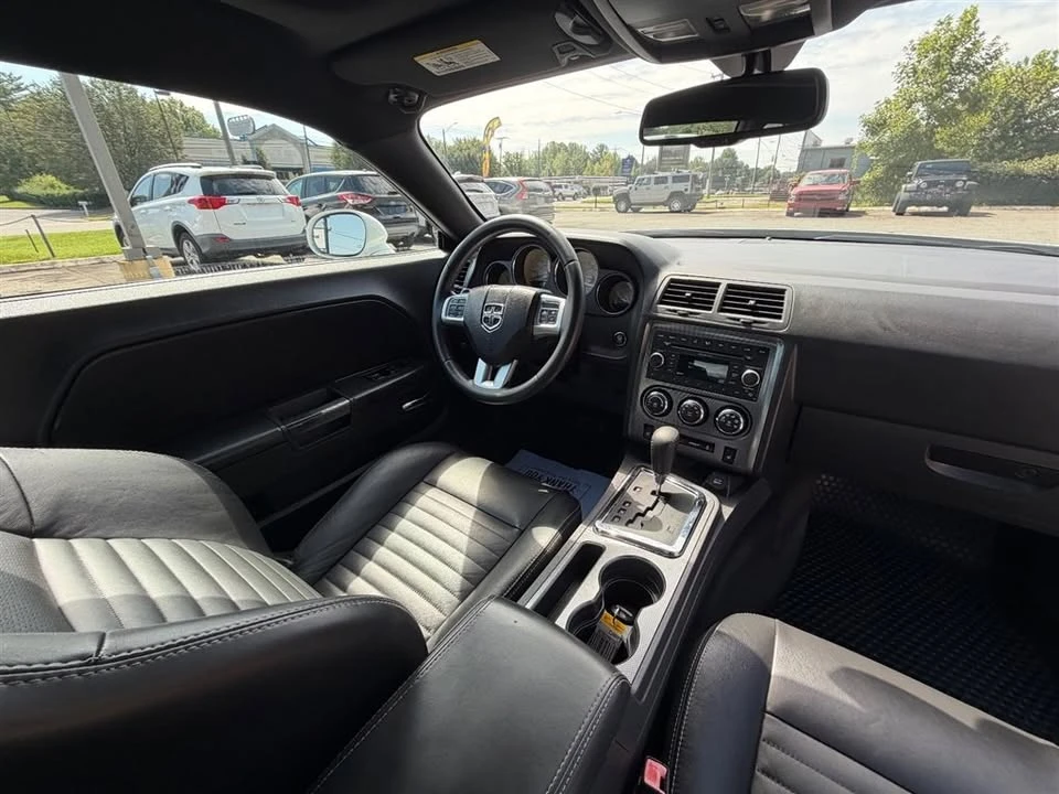 2012 Dodge Challenger 3rd Gen - Image 13 of 20