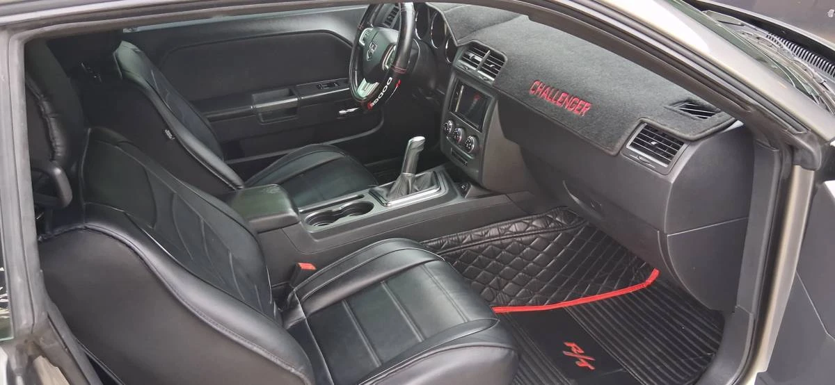 2012 Dodge Challenger 3rd Gen - Image 11 of 19