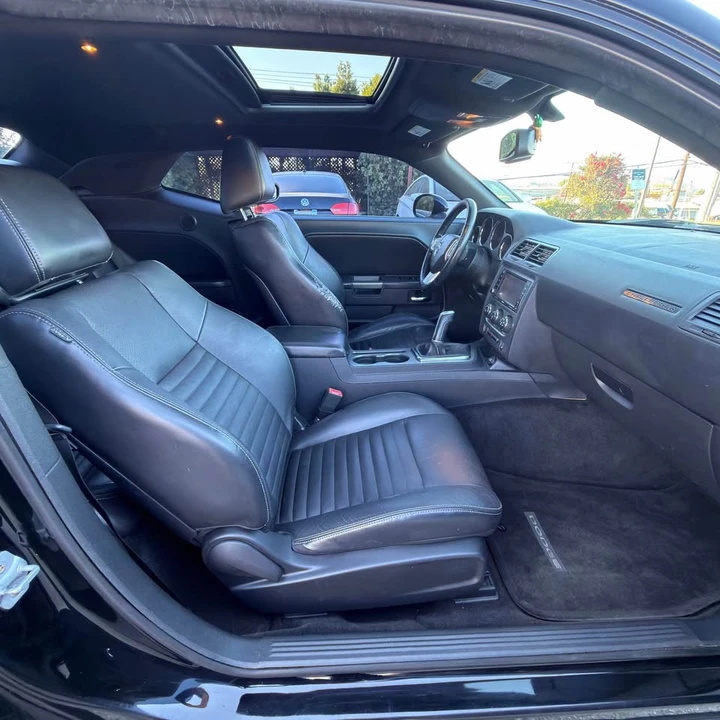 2012 Dodge Challenger 3rd Gen - Image 11 of 18