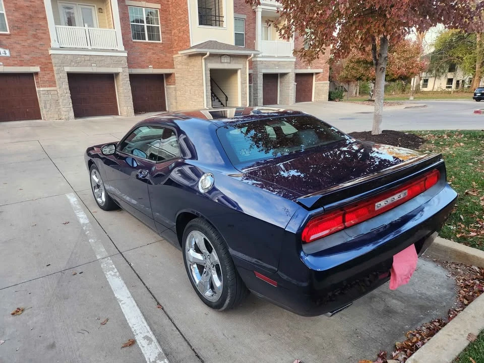 2012 Dodge Challenger 3rd Gen - Image 3 of 10