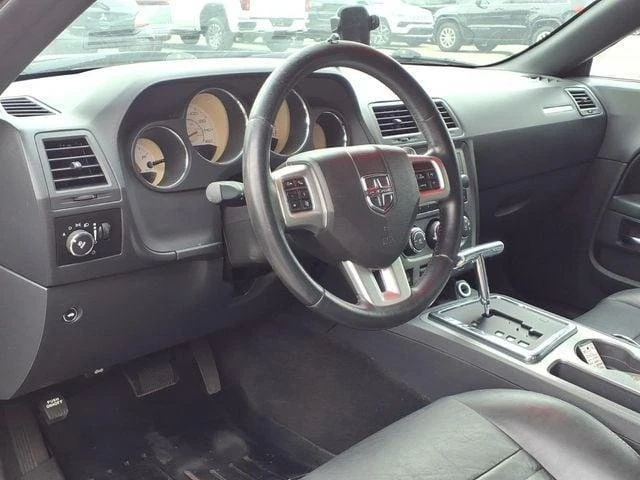 2012 Dodge Challenger 3rd Gen - Image 9 of 19