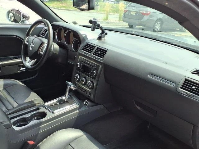 2012 Dodge Challenger 3rd Gen - Image 17 of 19