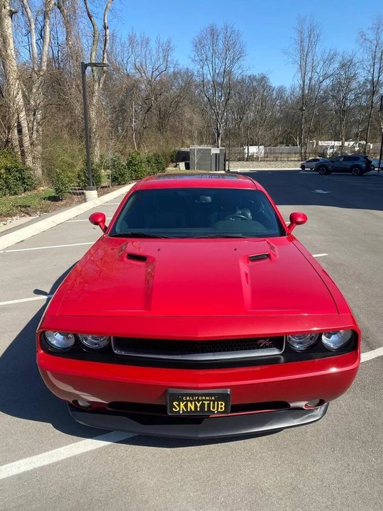 2012 Dodge Challenger 3rd Gen - Image 6 of 12