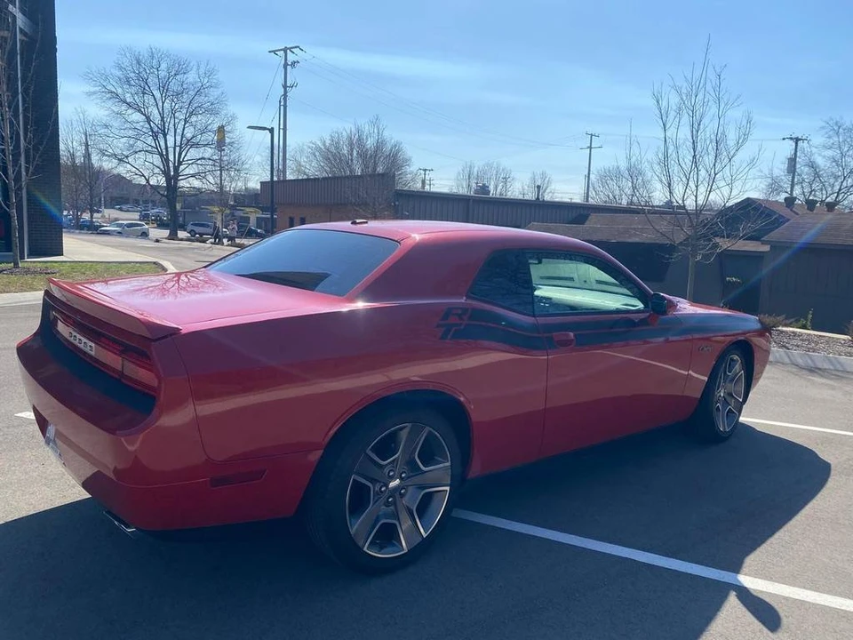 2012 Dodge Challenger 3rd Gen - Image 8 of 12