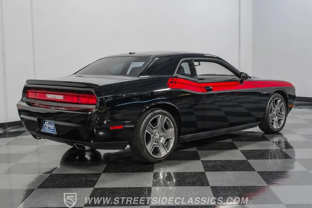 2012 Dodge Challenger 3rd Gen - Image 12 of 31