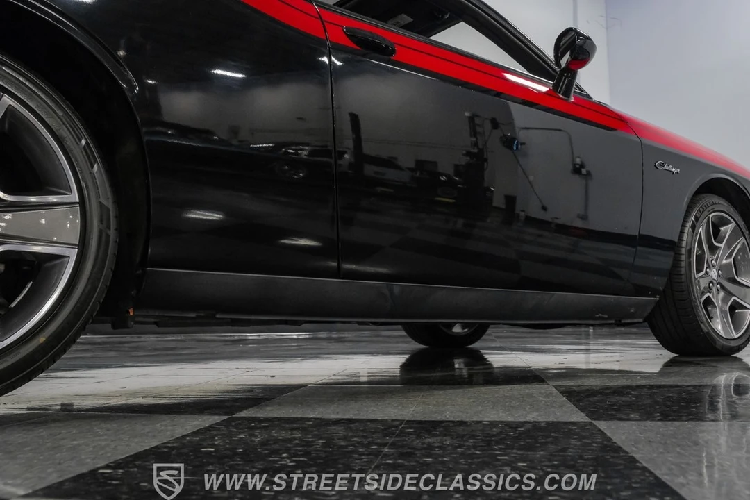 2012 Dodge Challenger 3rd Gen - Image 27 of 31