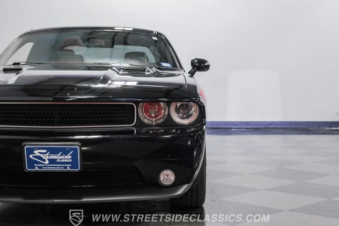 2012 Dodge Challenger 3rd Gen - Image 20 of 31