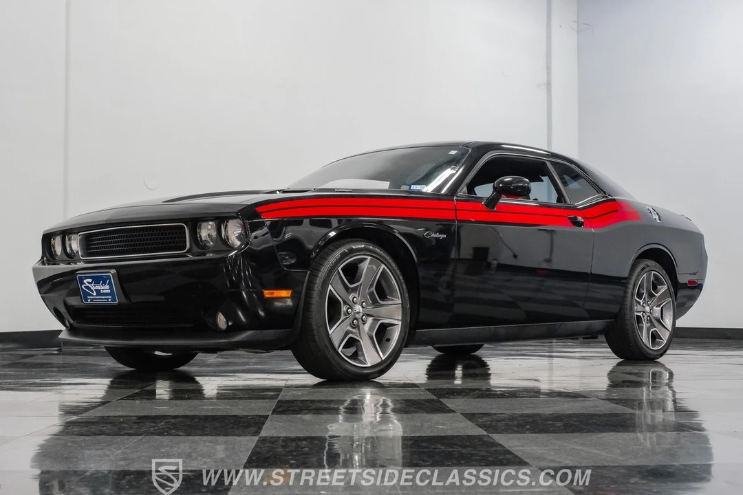 2012 Dodge Challenger 3rd Gen - Image 21 of 31