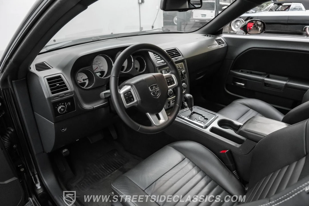 2012 Dodge Challenger 3rd Gen - Image 5 of 31