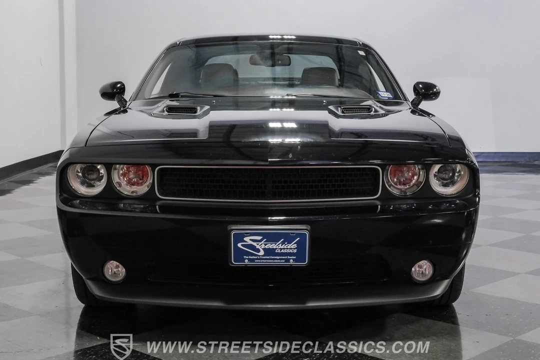 2012 Dodge Challenger 3rd Gen - Image 18 of 31