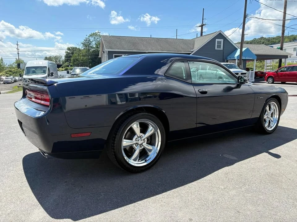 2012 Dodge Challenger 3rd Gen - Image 5 of 19