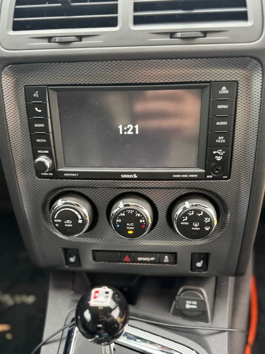 2012 Dodge Challenger 3rd Gen - Image 10 of 17