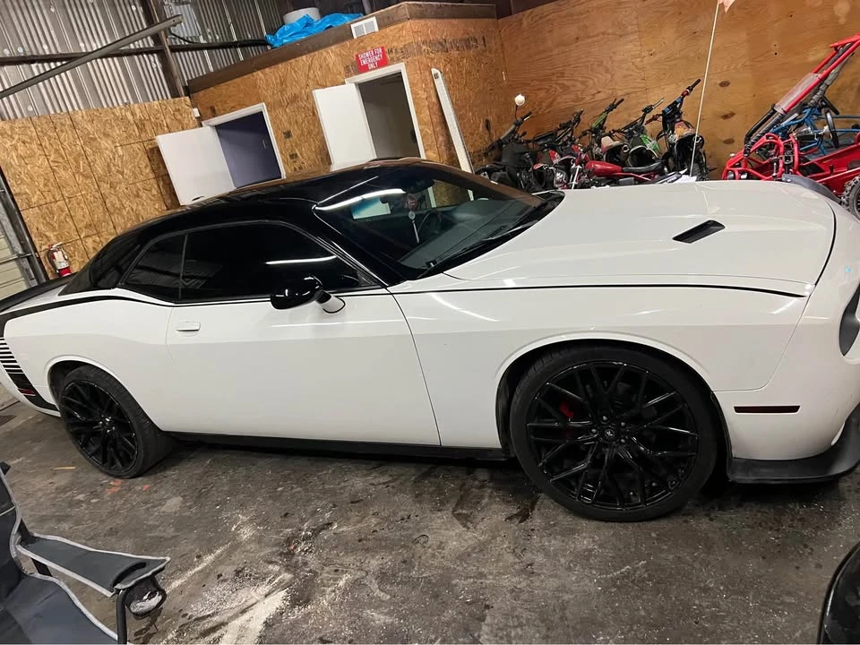 2012 Dodge Challenger 3rd Gen - Image 5 of 6