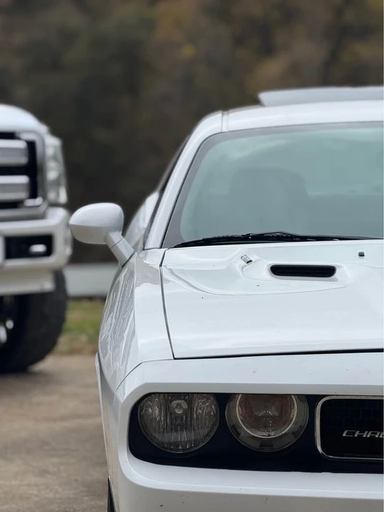 2012 Dodge Challenger 3rd Gen - Image 3 of 8