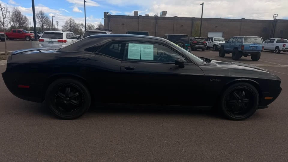 2012 Dodge Challenger 3rd Gen - Image 7 of 9