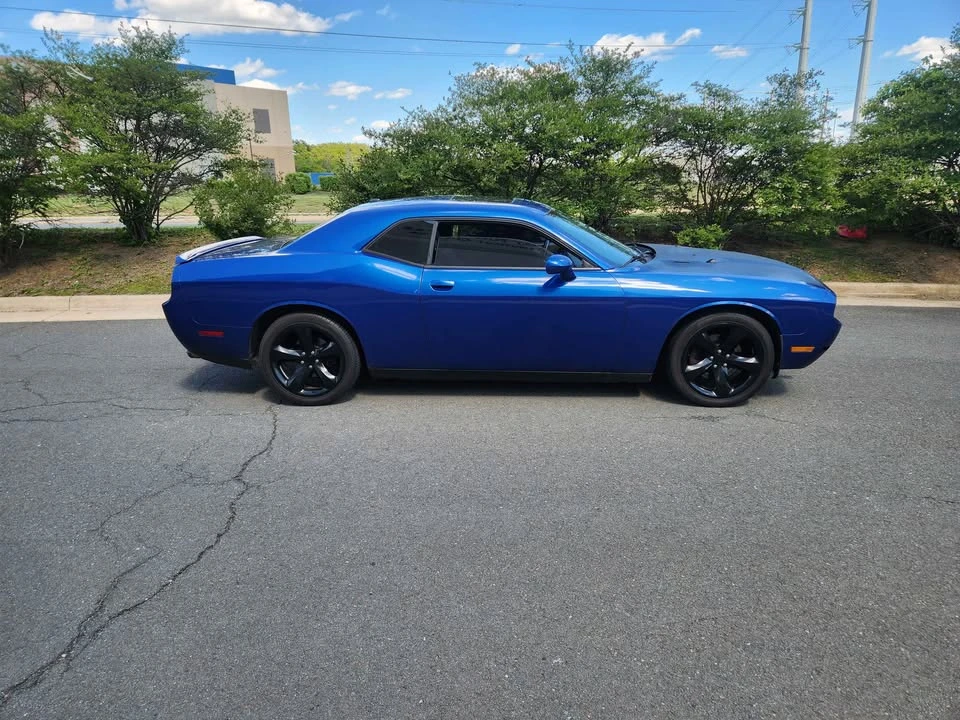 2012 Dodge Challenger 3rd Gen - Image 6 of 19