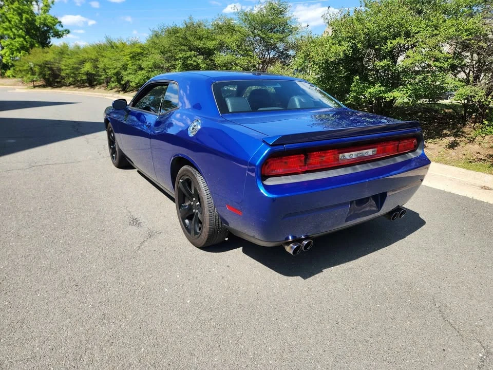 2012 Dodge Challenger 3rd Gen - Image 8 of 19