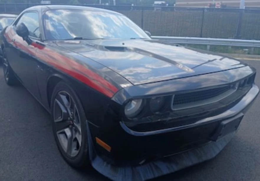 2012 Dodge Challenger 3rd Gen - Image 8 of 13