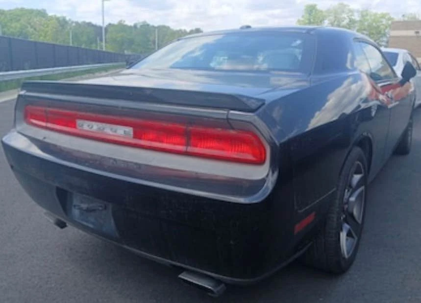 2012 Dodge Challenger 3rd Gen - Image 6 of 13
