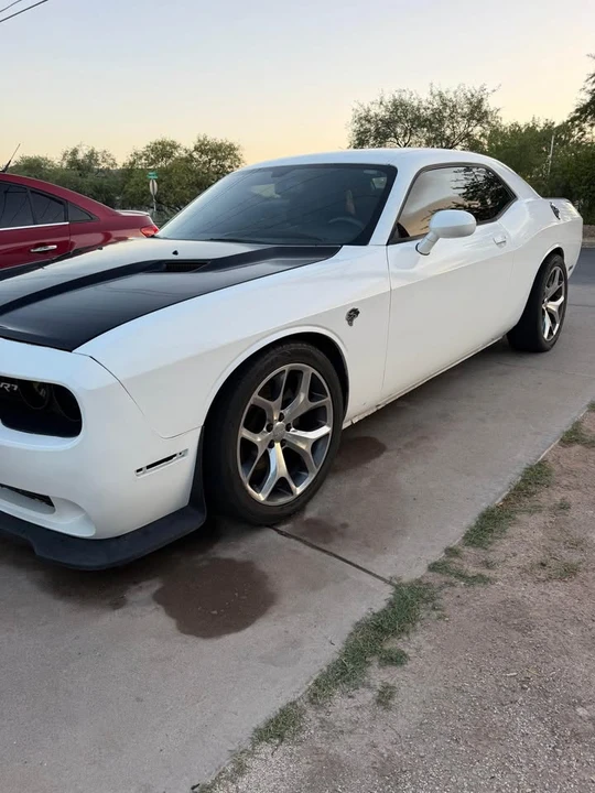 2012 Dodge Challenger 3rd Gen - Image 2 of 8