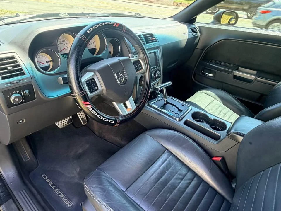 2012 Dodge Challenger 3rd Gen - Image 5 of 8