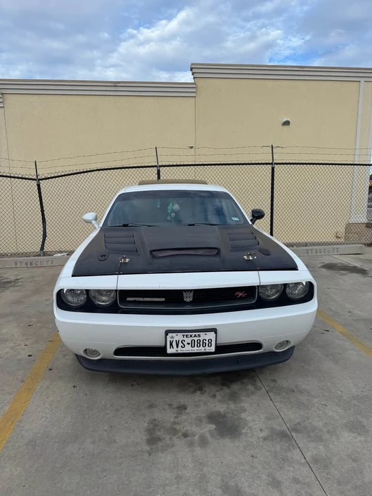 2012 Dodge Challenger 3rd Gen - Image 5 of 11