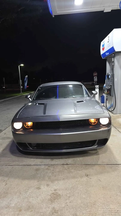 2012 Dodge Challenger 3rd Gen - Image 3 of 8