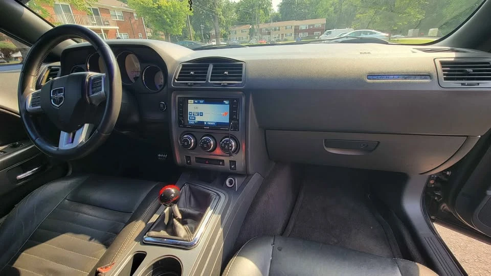 2012 Dodge Challenger 3rd Gen - Image 6 of 7