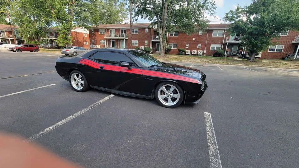 2012 Dodge Challenger 3rd Gen - Image 2 of 7