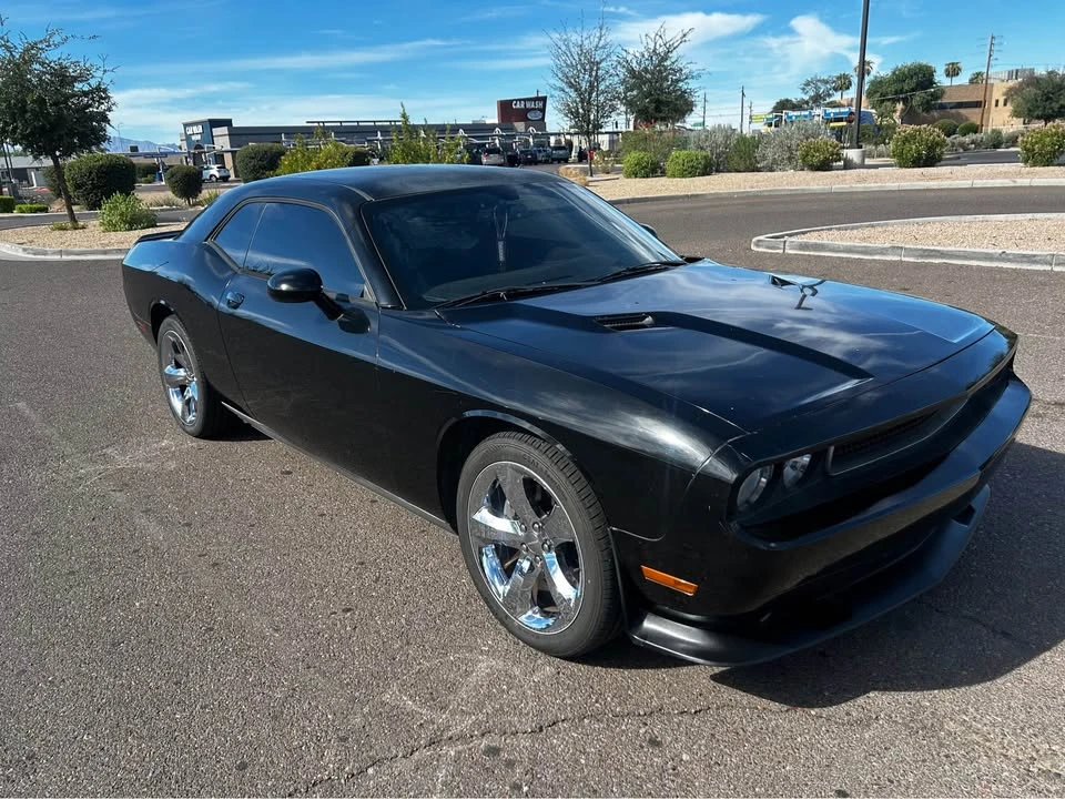2012 Dodge Challenger 3rd Gen - Image 5 of 11