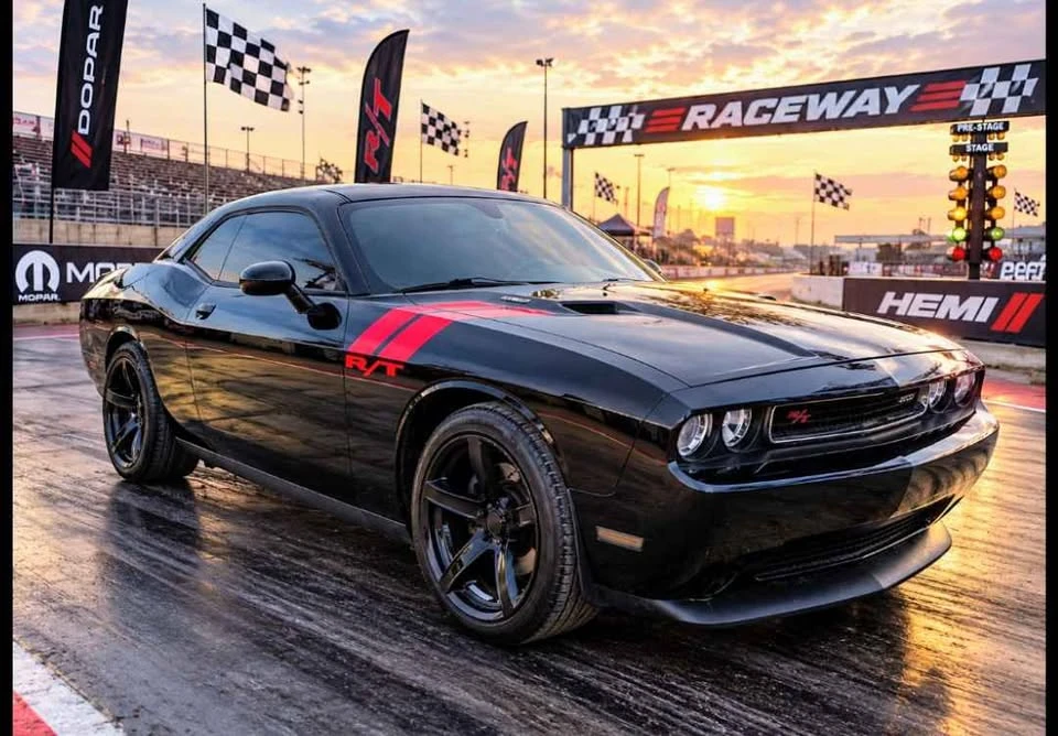 2012 Dodge Challenger 3rd Gen - Image 6 of 7
